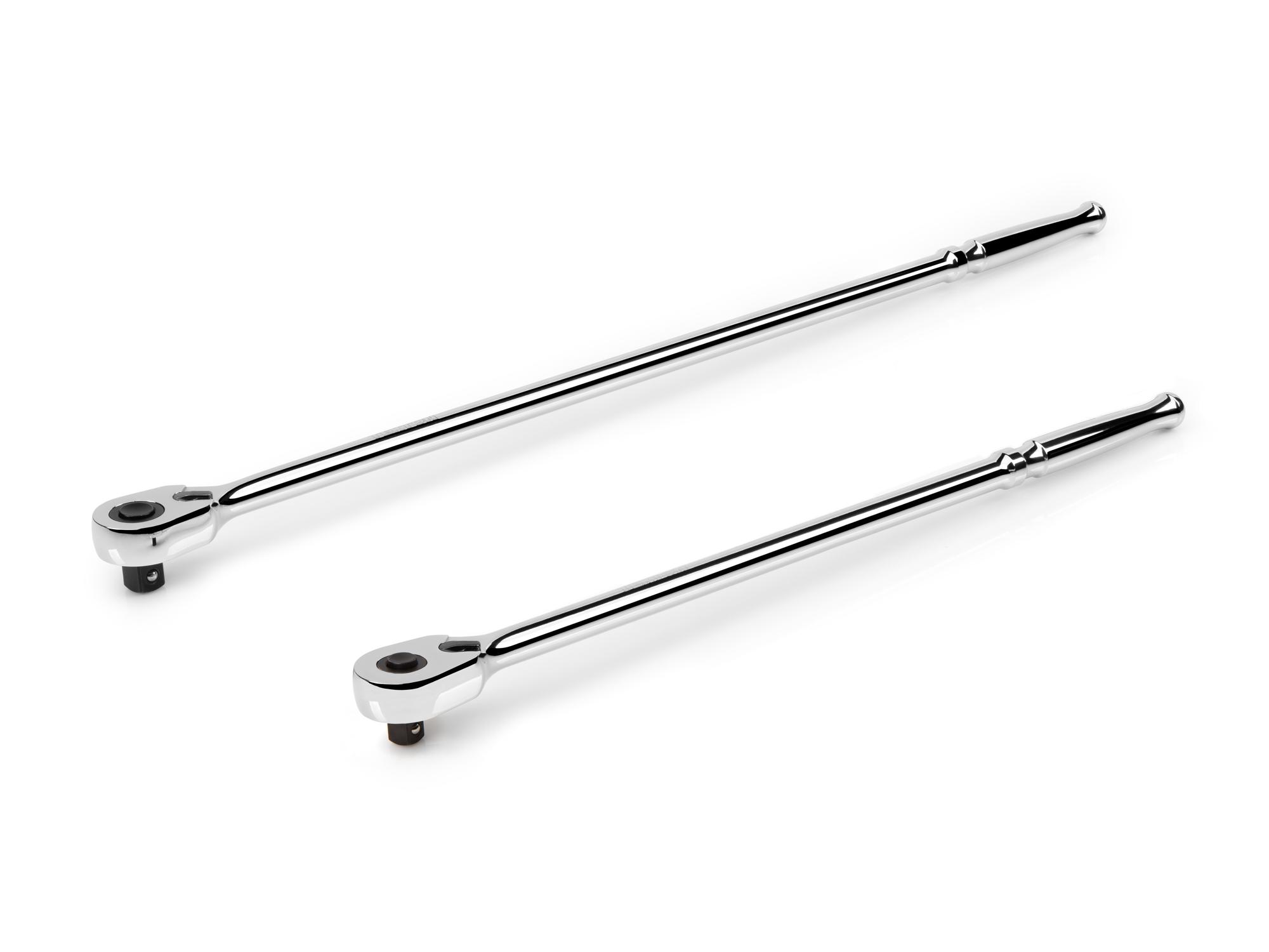 Front-right angle view of Tekton ratchet set. Item #SRH99125