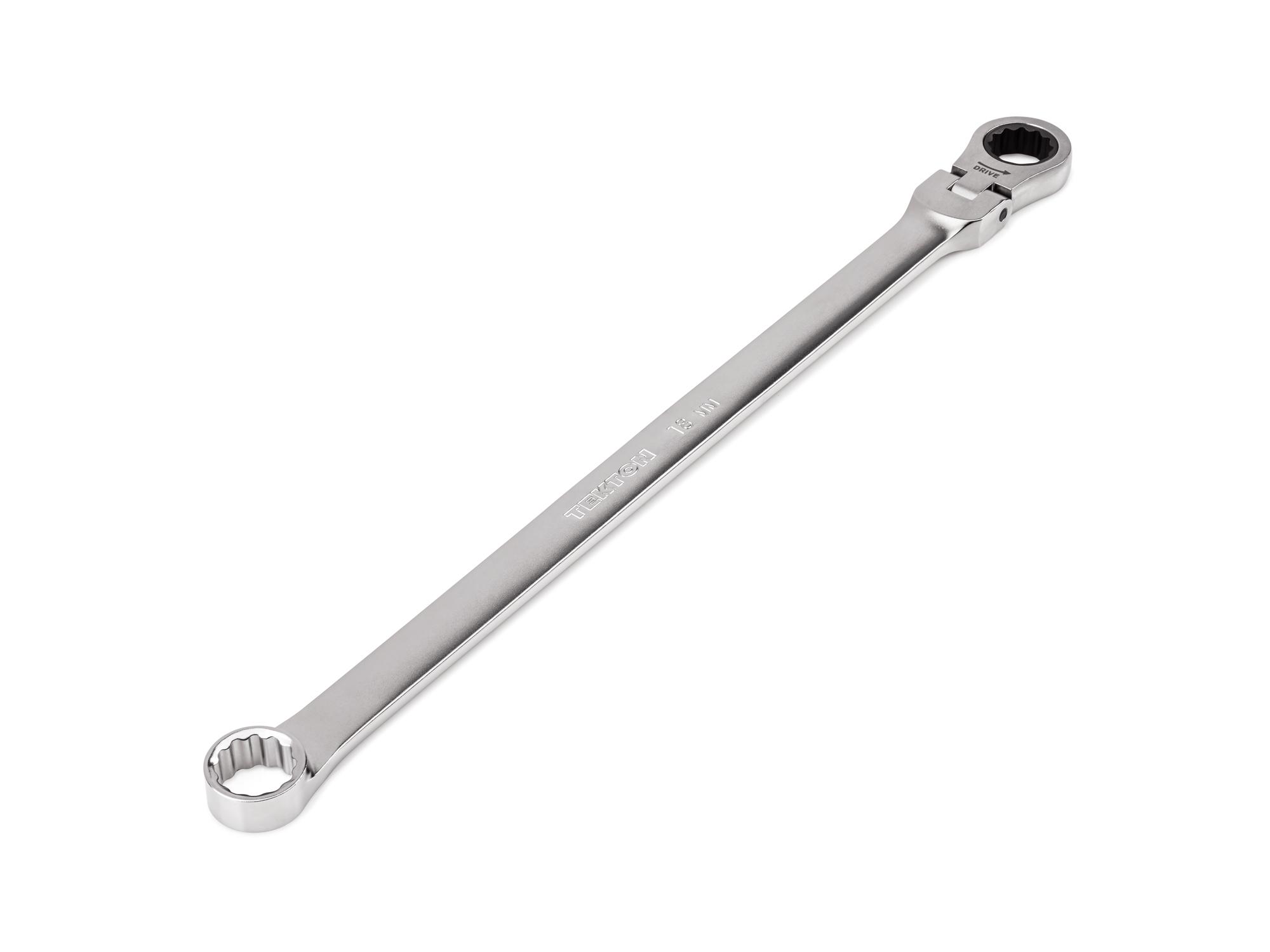 Front-right angle view of Tekton ratcheting box end wrench. Item #WRB35418
