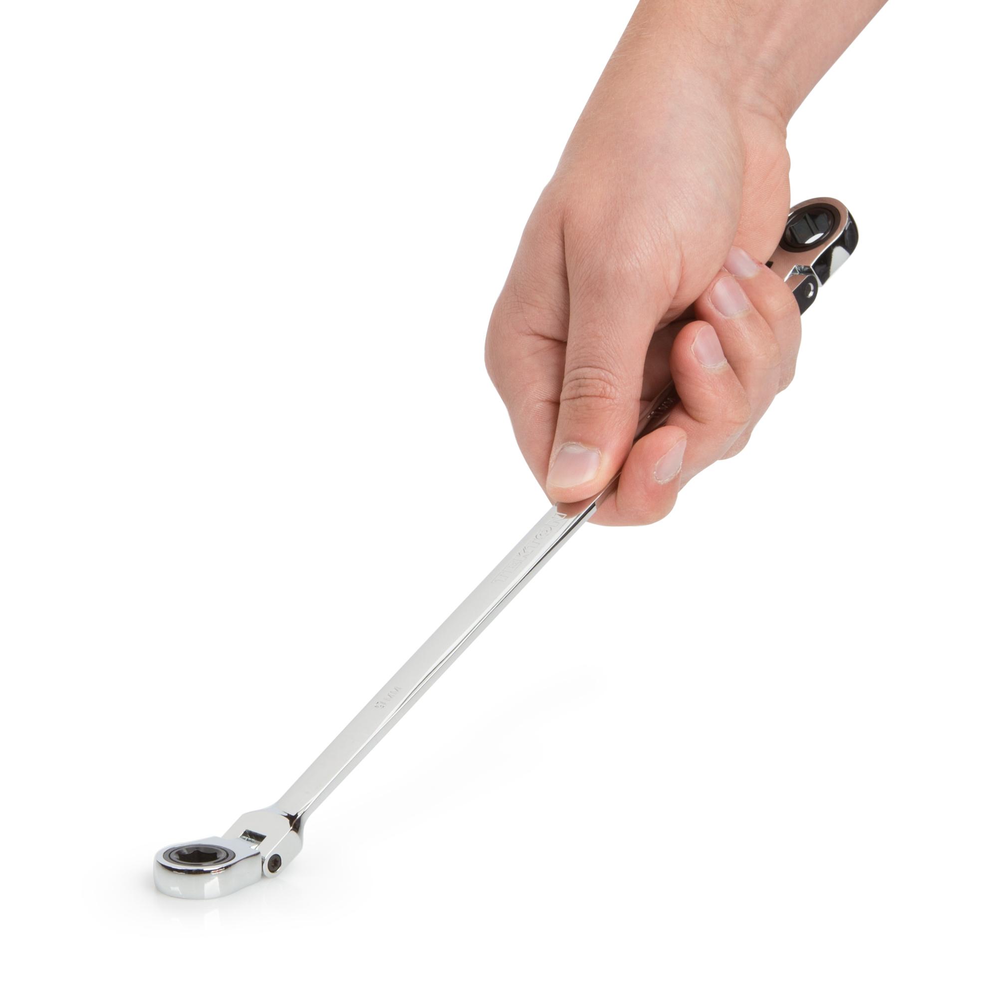 Tekton 9 x 11 millimeter ratcheting box end wrench. Item #WRN77105