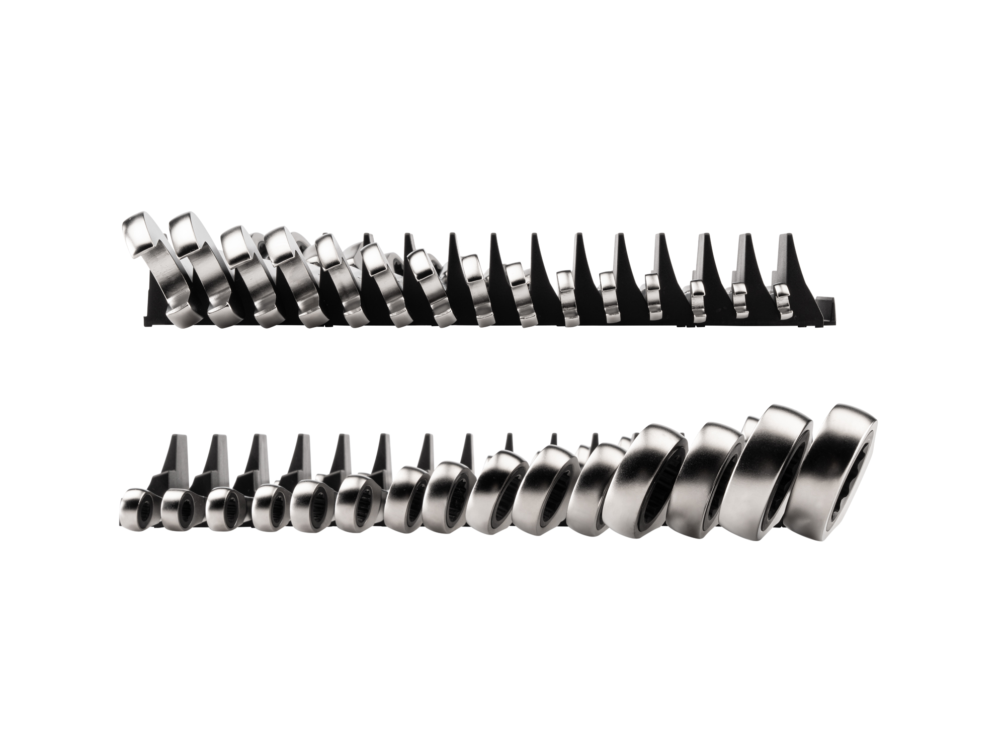 Left and right views of 15-piece inch ratcheting combination wrench set in a black modular