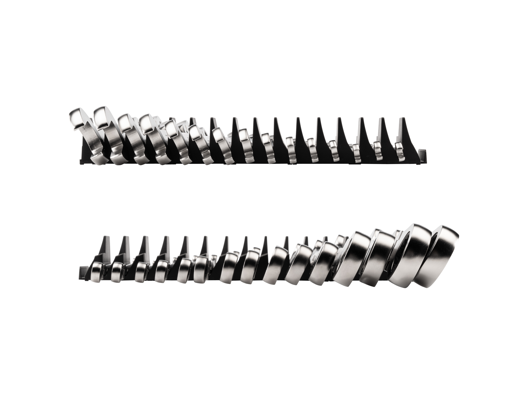 Left and right views of 15-piece inch ratcheting combination wrench set in a black modular