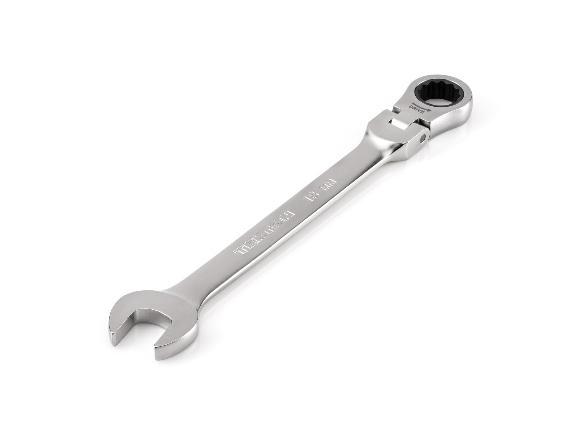 Front-right angle view of Tekton ratcheting combination wrench. Item #WRC26418