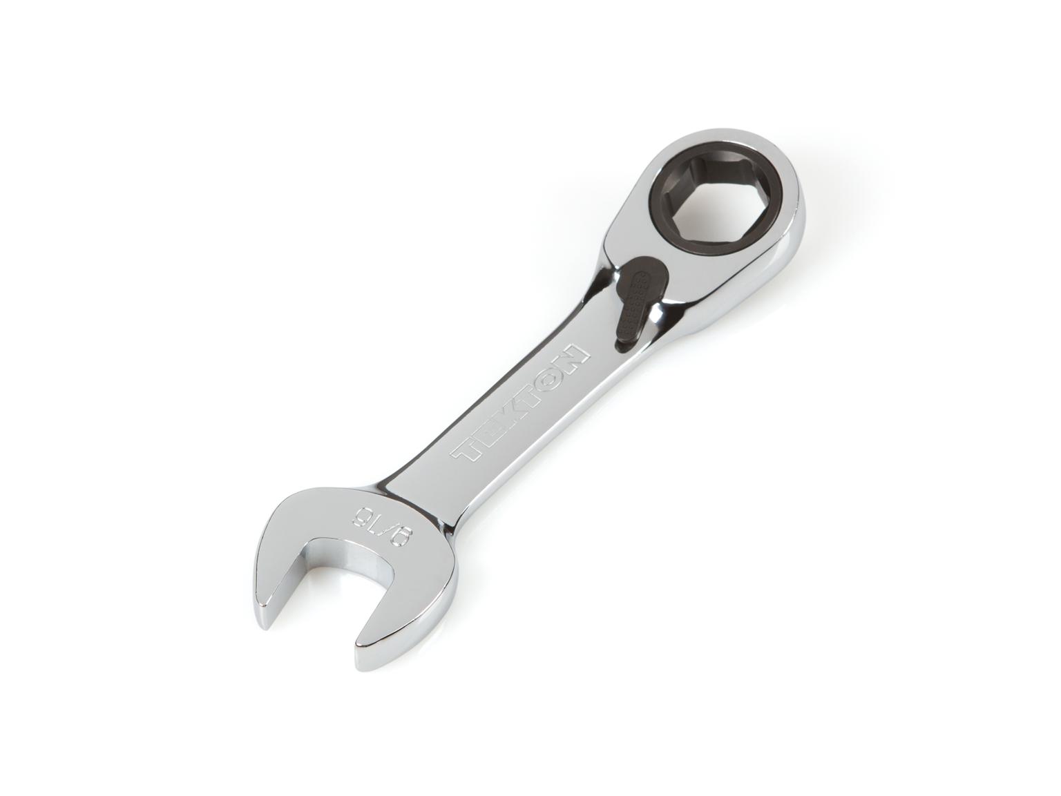 Front-right angle view of Tekton 9/16 inch ratcheting combination wrench set. Item #WRN51011