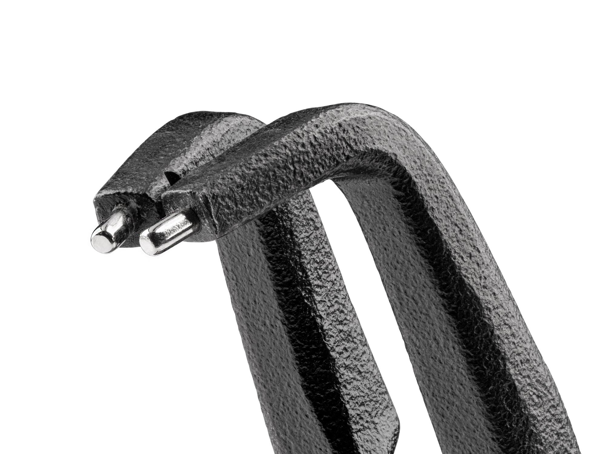 Closeup view of Tekton 7 inch retaining ring pliers. Item #PRR32075