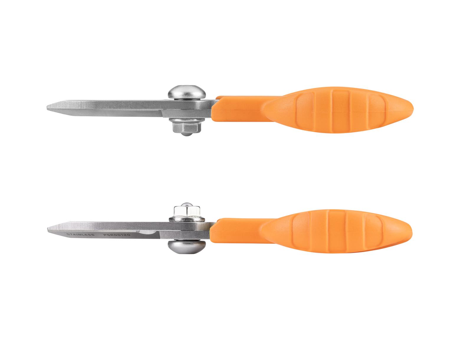 Side view of Tekton scissors. Item #PSR00120