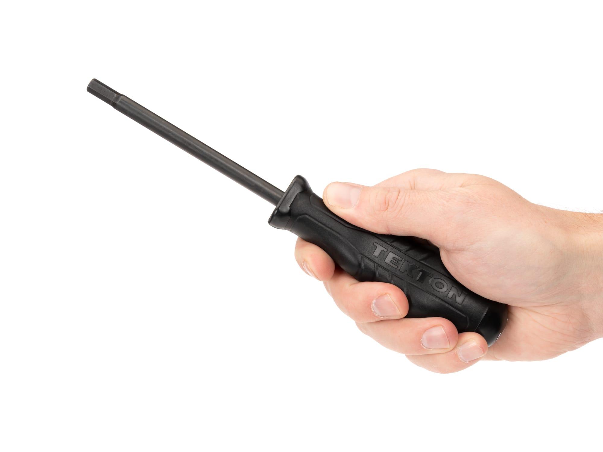 Person holding Tekton screwdriver. Item #DHX11250
