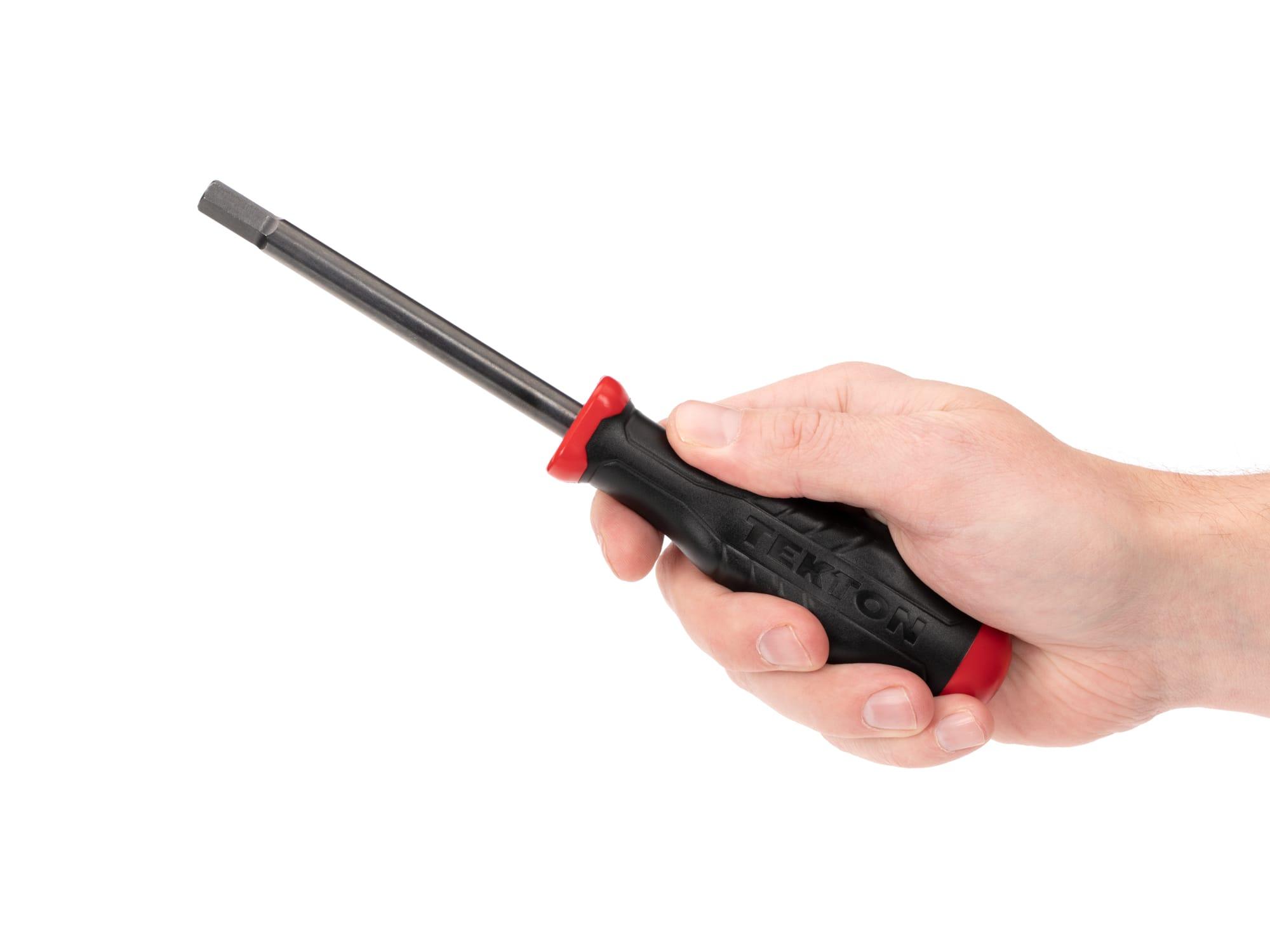 Person holding Tekton screwdriver. Item #DHX21080
