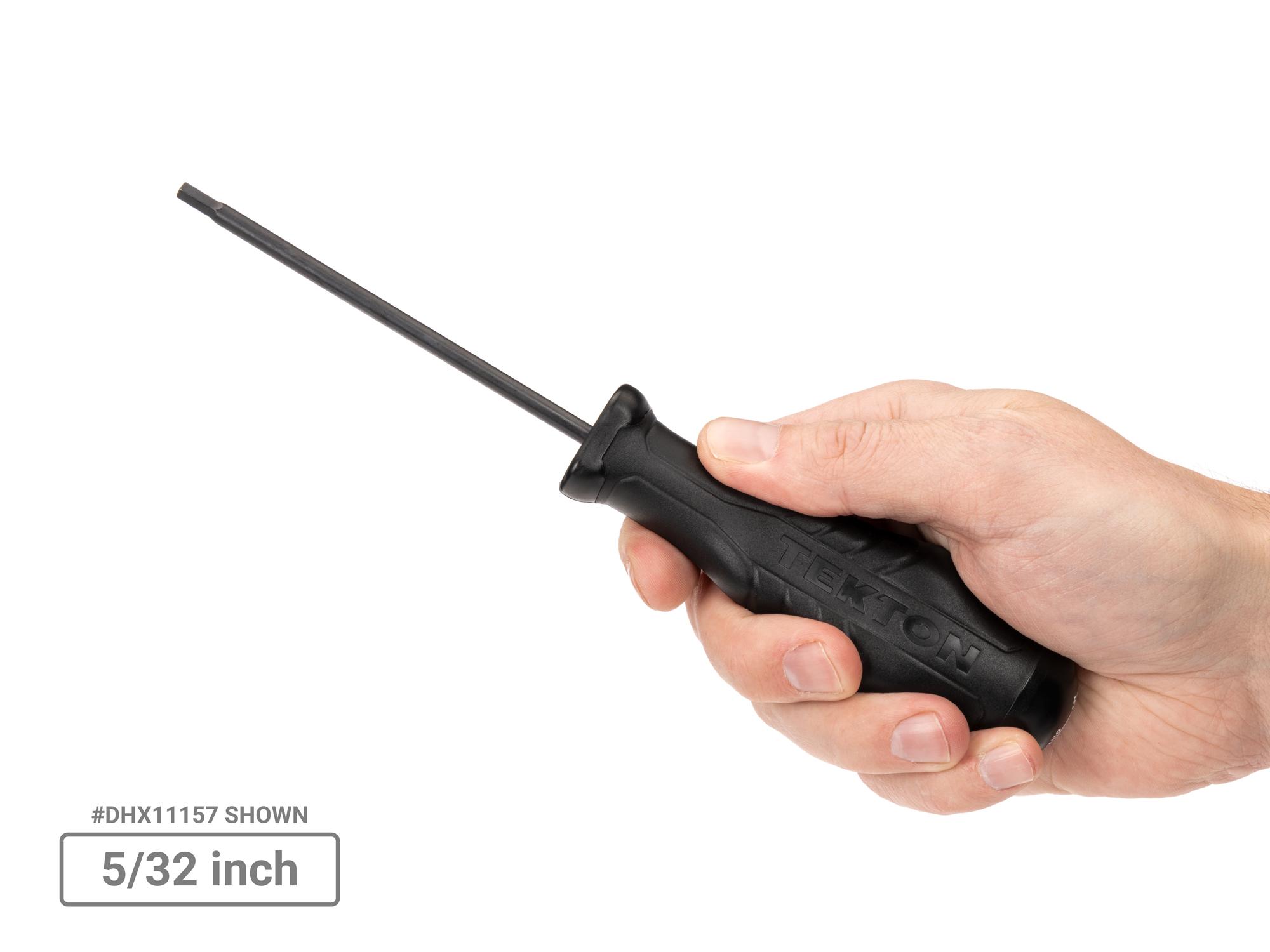 Person holding Tekton screwdriver set. Item #DHX91102