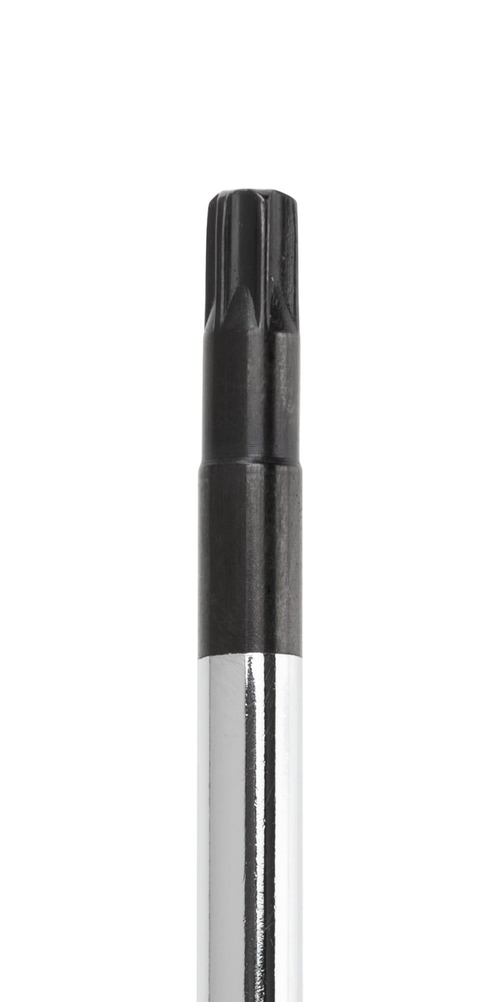 Closeup view of Tekton screwdriver. Item #DST31250