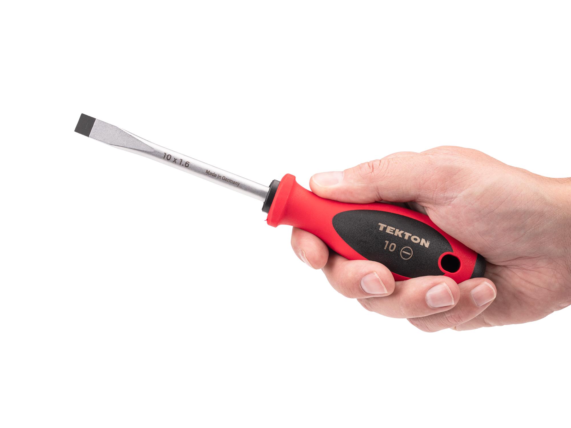 Person holding Tekton 4 inch screwdriver. Item #DWS01320