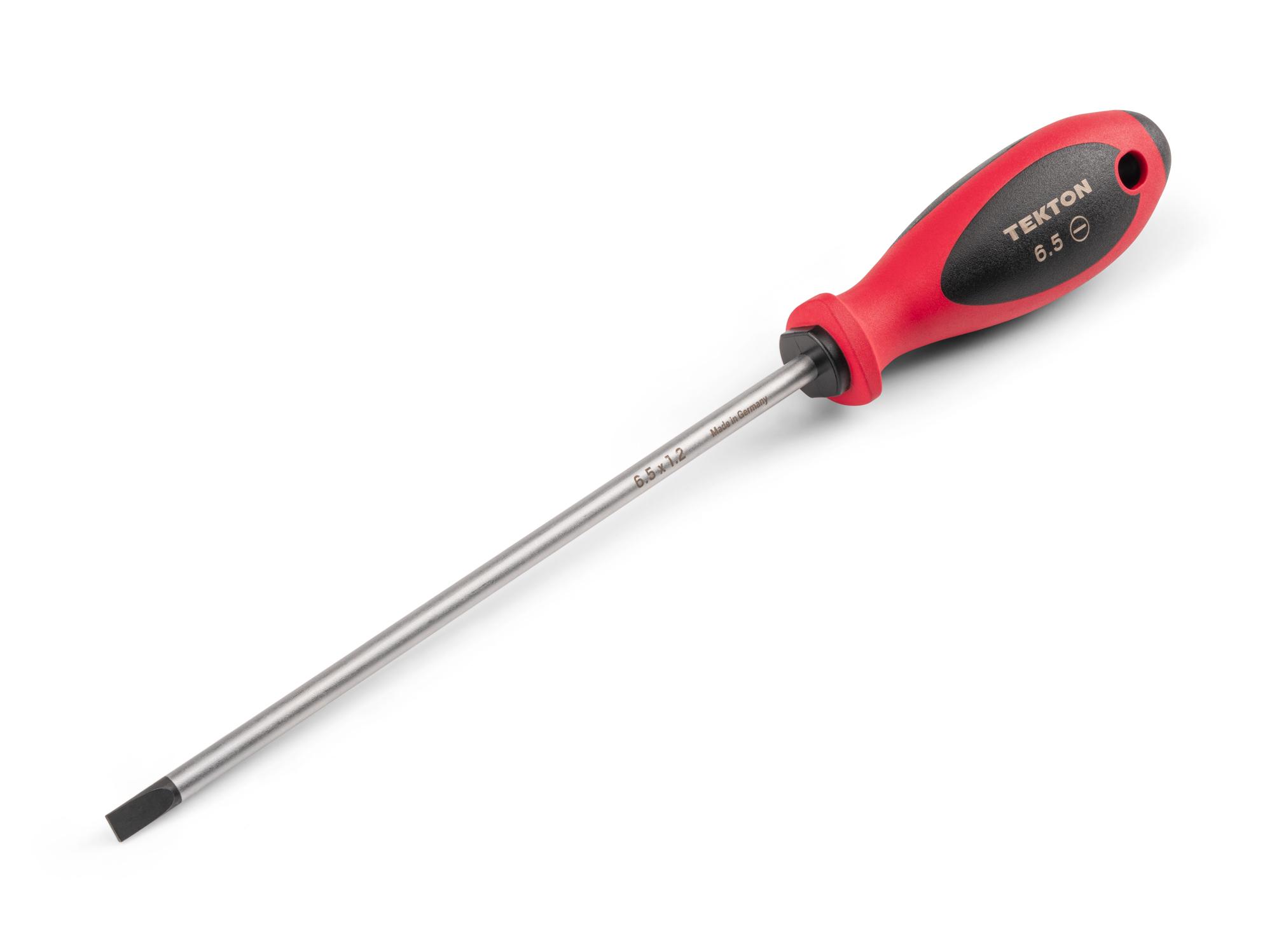 Front-right angle view of Tekton 8 inch screwdriver. Item #DWS01413
