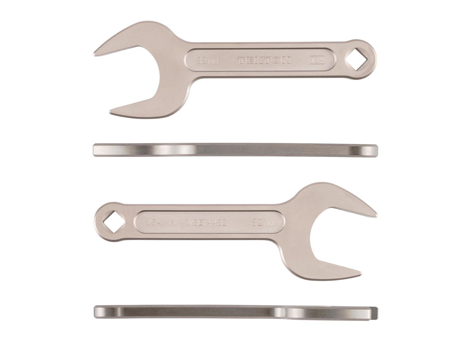 Side view of Tekton 32 millimeter service wrench set. Item #WSE14432