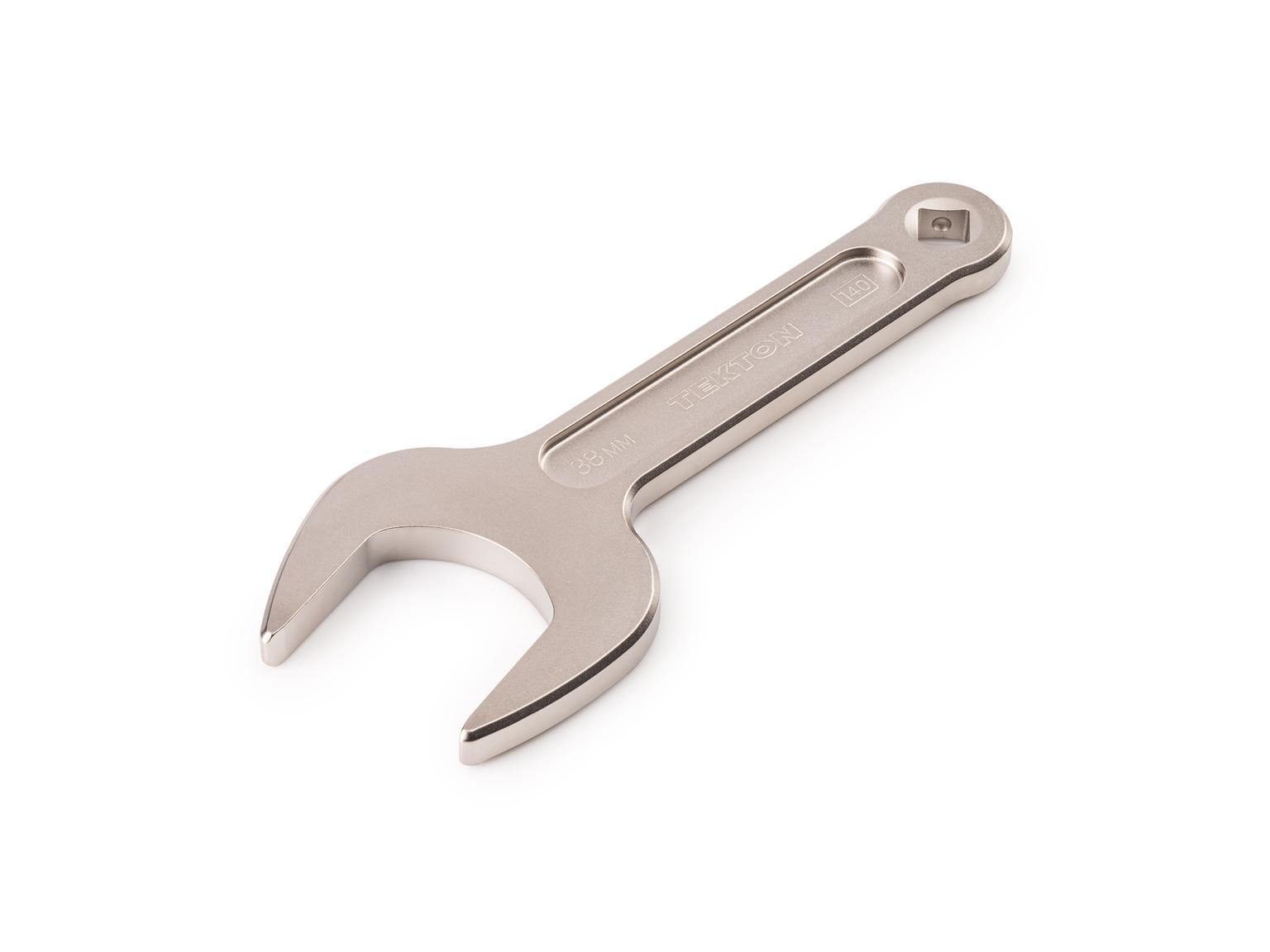 Front-right angle view of Tekton 38 millimeter service wrench set. Item #WSE14438