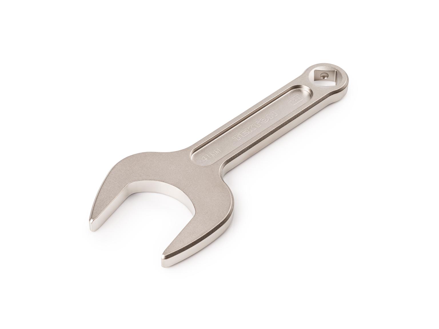 Front-right angle view of Tekton 41 millimeter service wrench set. Item #WSE14441