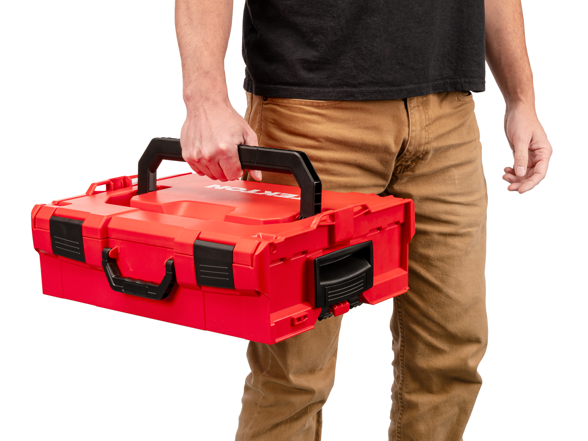 Made with maximized storage space, 3 handle carry options, and secure latching connections. OLB11022.