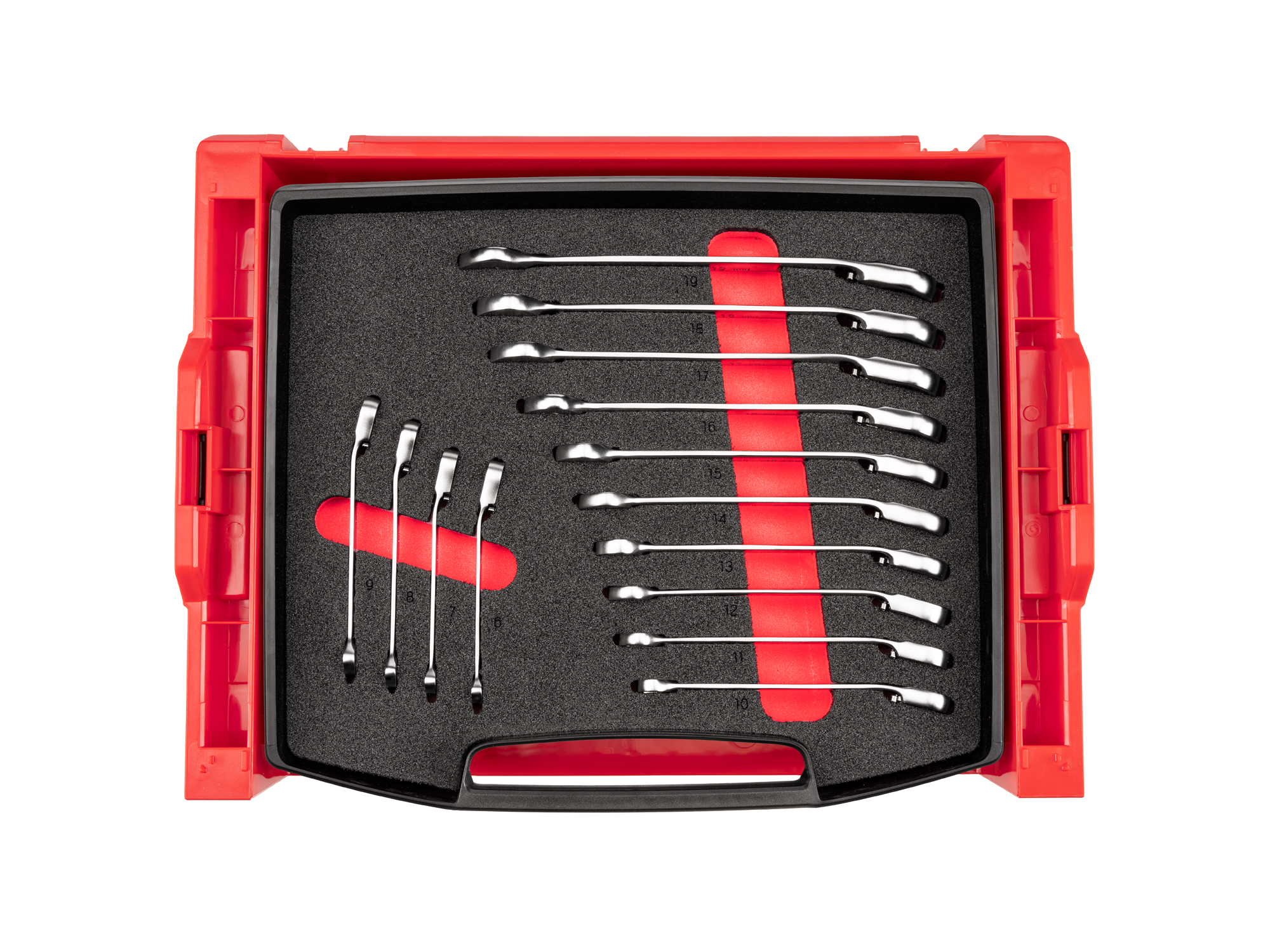 Set includes 6–19 mm (metric) reversible ratcheting combination wrenches with L-BOXX stacking organization system. No skipped sizes. OLB94204.