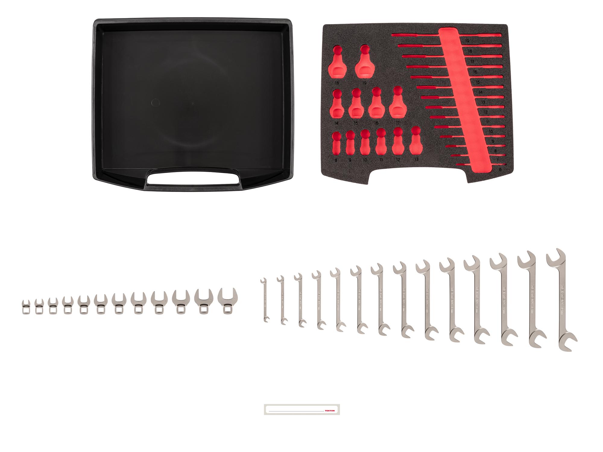 Laid out contents of Tekton stacking organization system set. Item #OLB94207.
