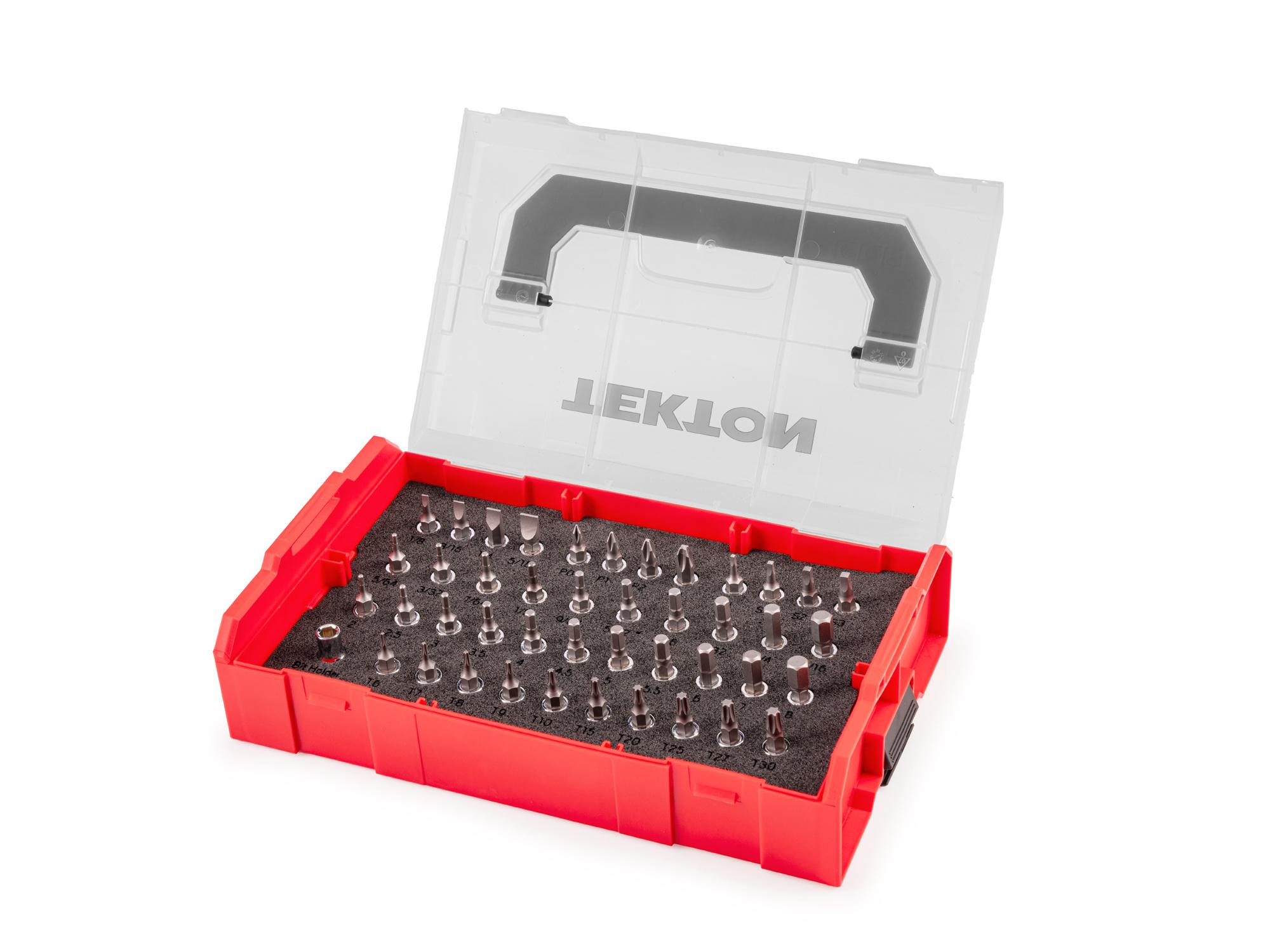 Front-right angle view of Tekton hand drive bit socket set. Item #SHB90700