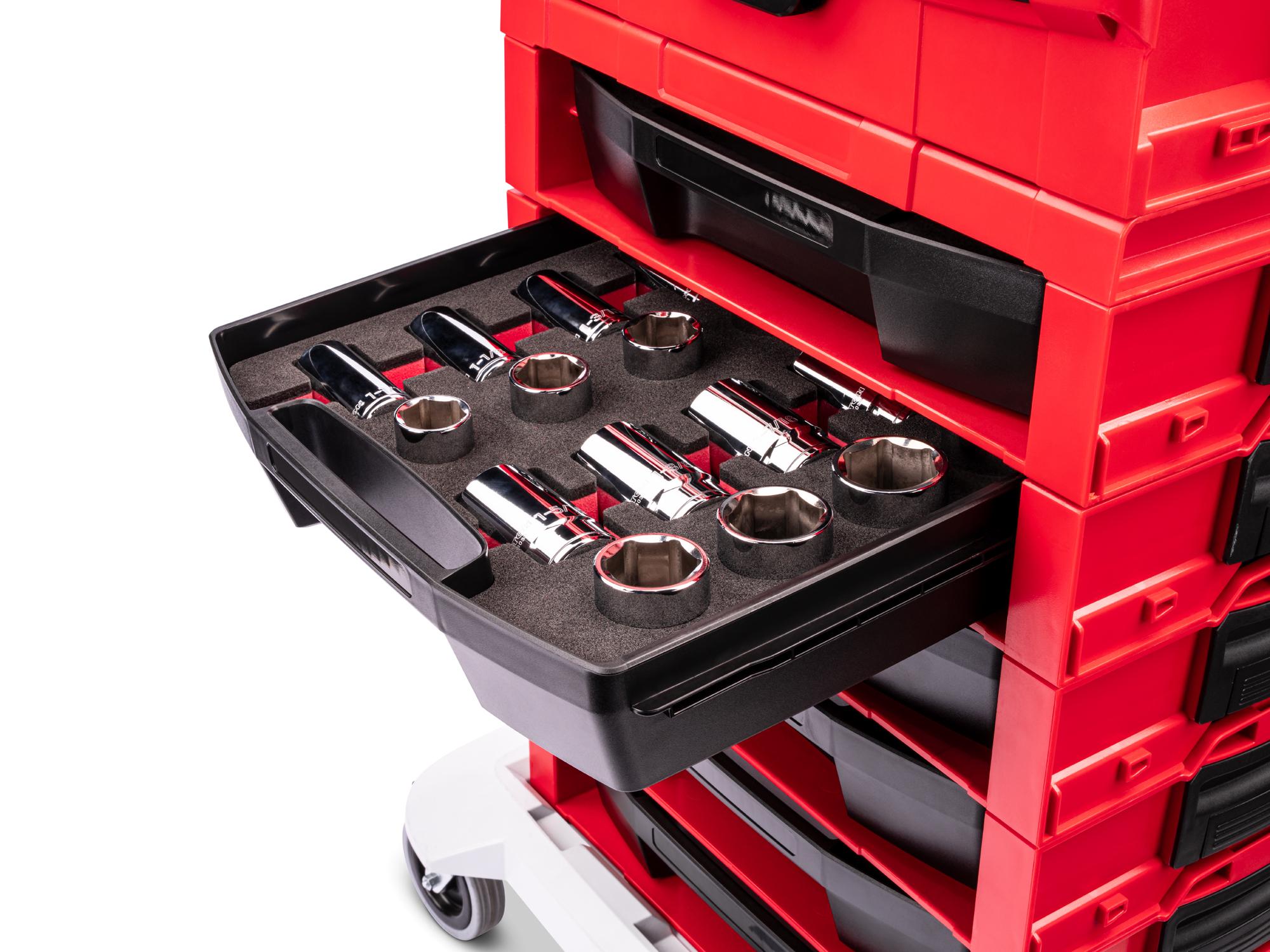 Example shown of Tekton hand drive 6-point socket set. Item #SHD92701