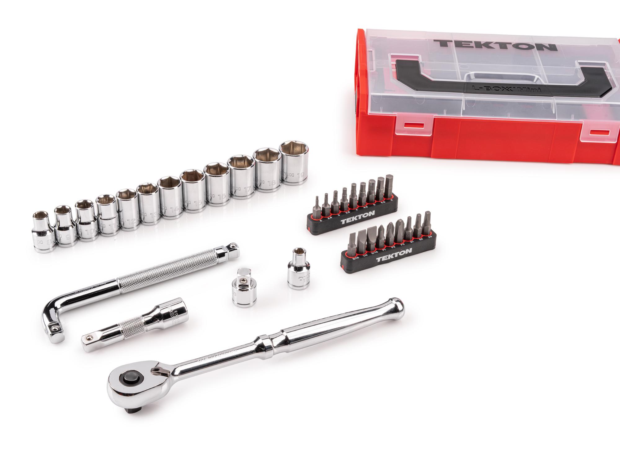 Laid out contents of Tekton hand drive 6-point socket set. Item #SKT96200