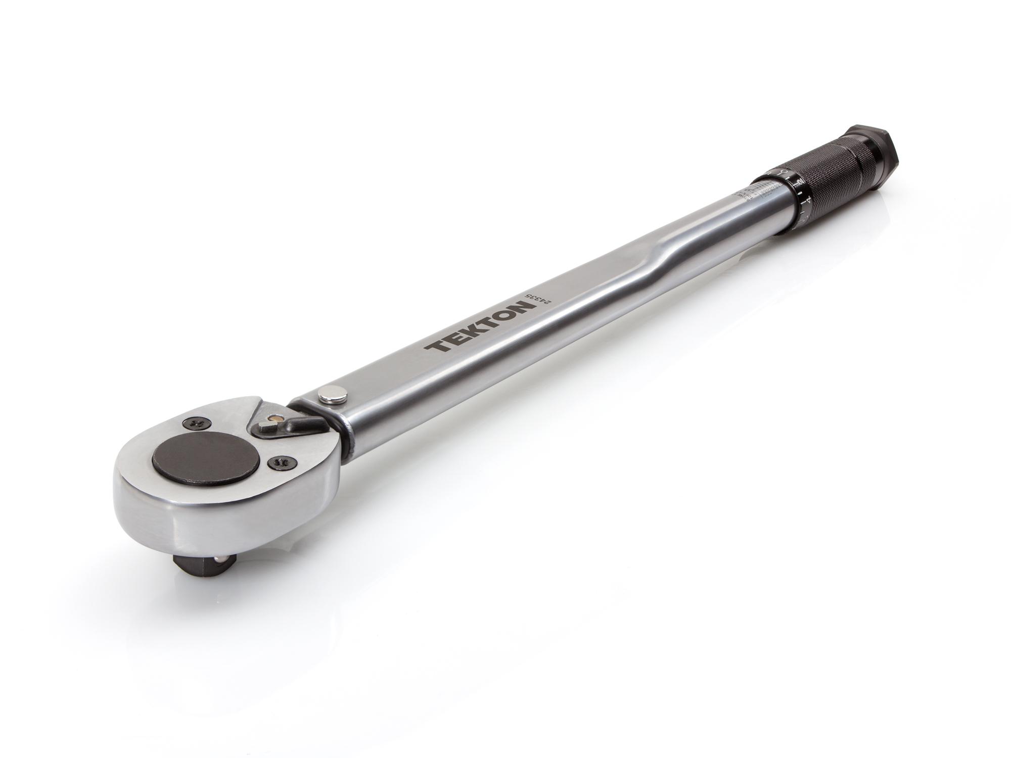 Front-right angle view of Tekton case torque wrench set. Item #24335