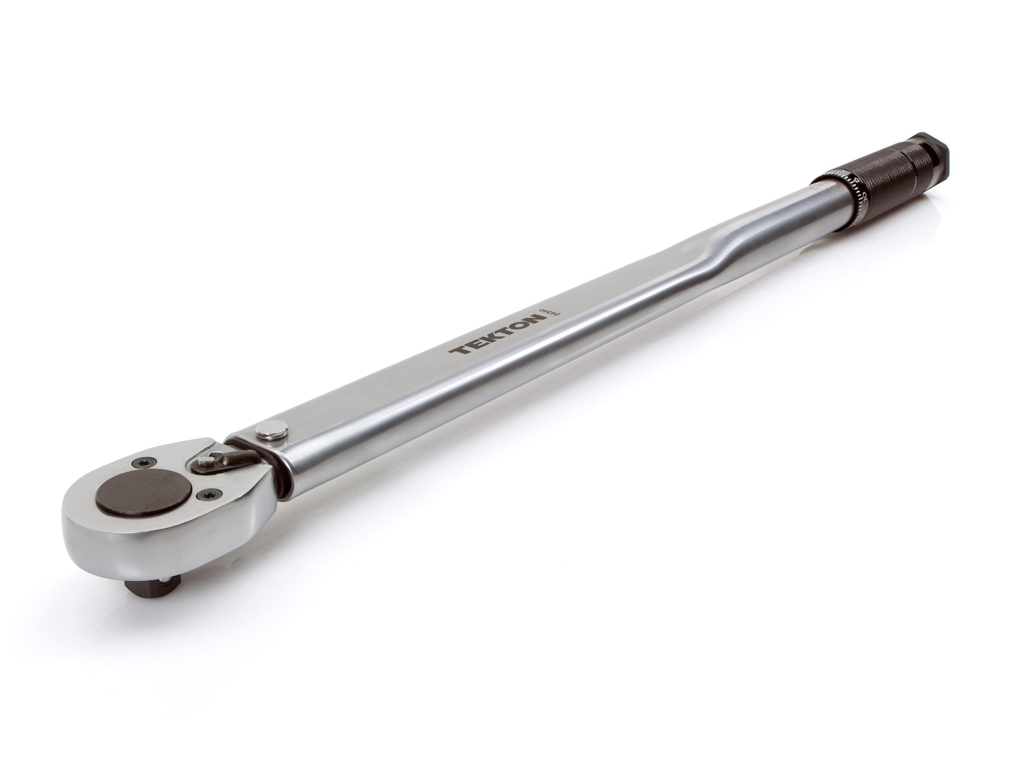 Front-right angle view of Tekton case torque wrench set. Item #24340