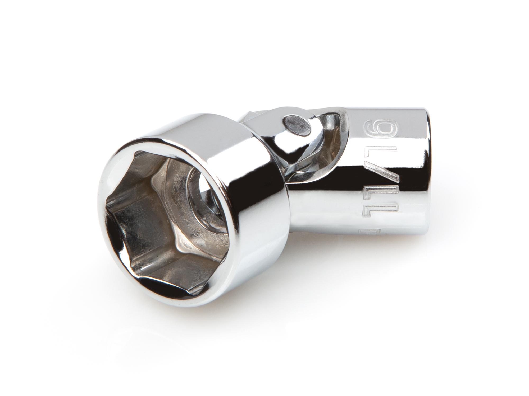 Front-right angle view of Tekton hand drive universal joint socket. Item #SHD18017