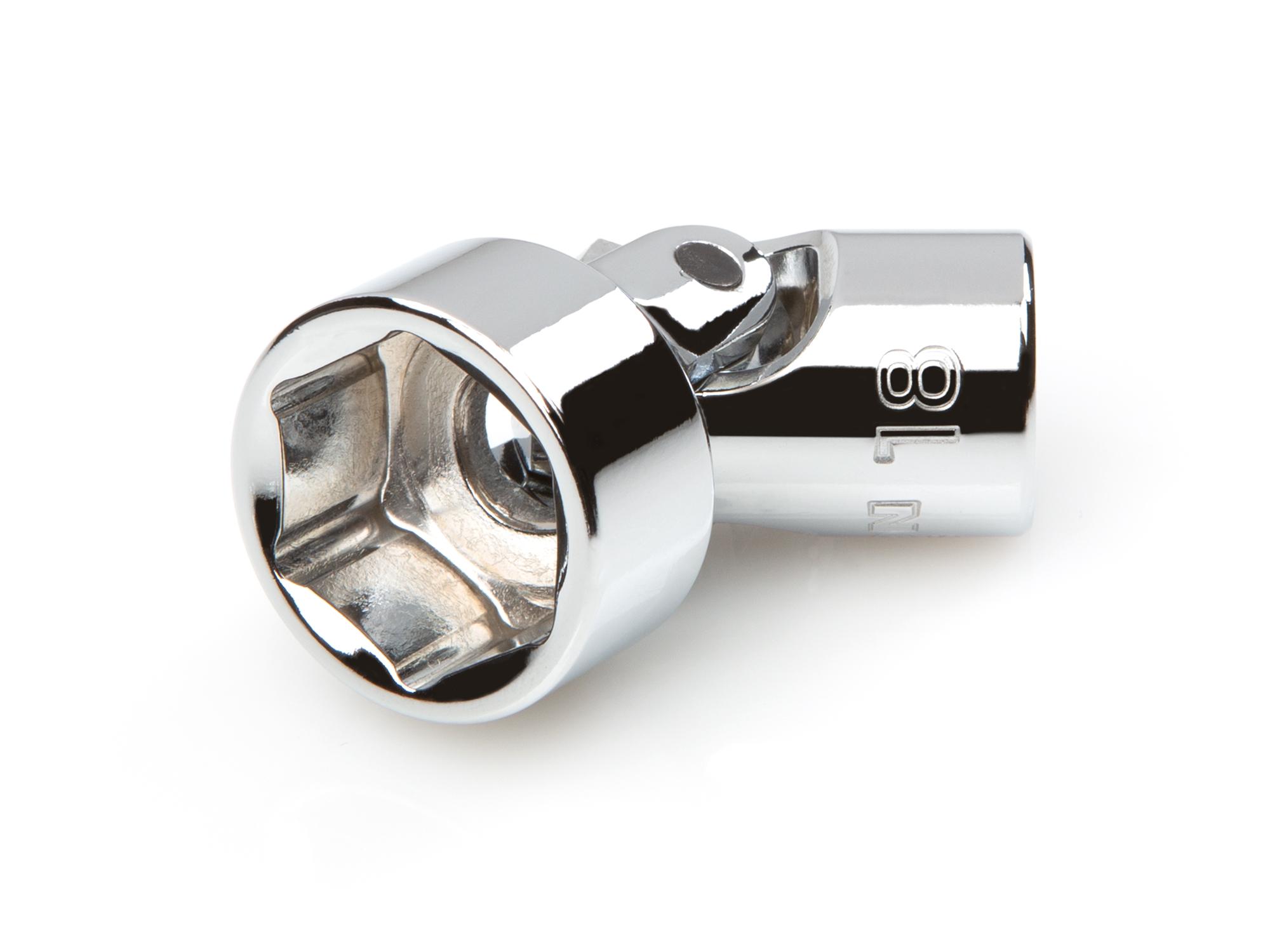 Front-right angle view of Tekton hand drive universal joint socket. Item #SHD18118