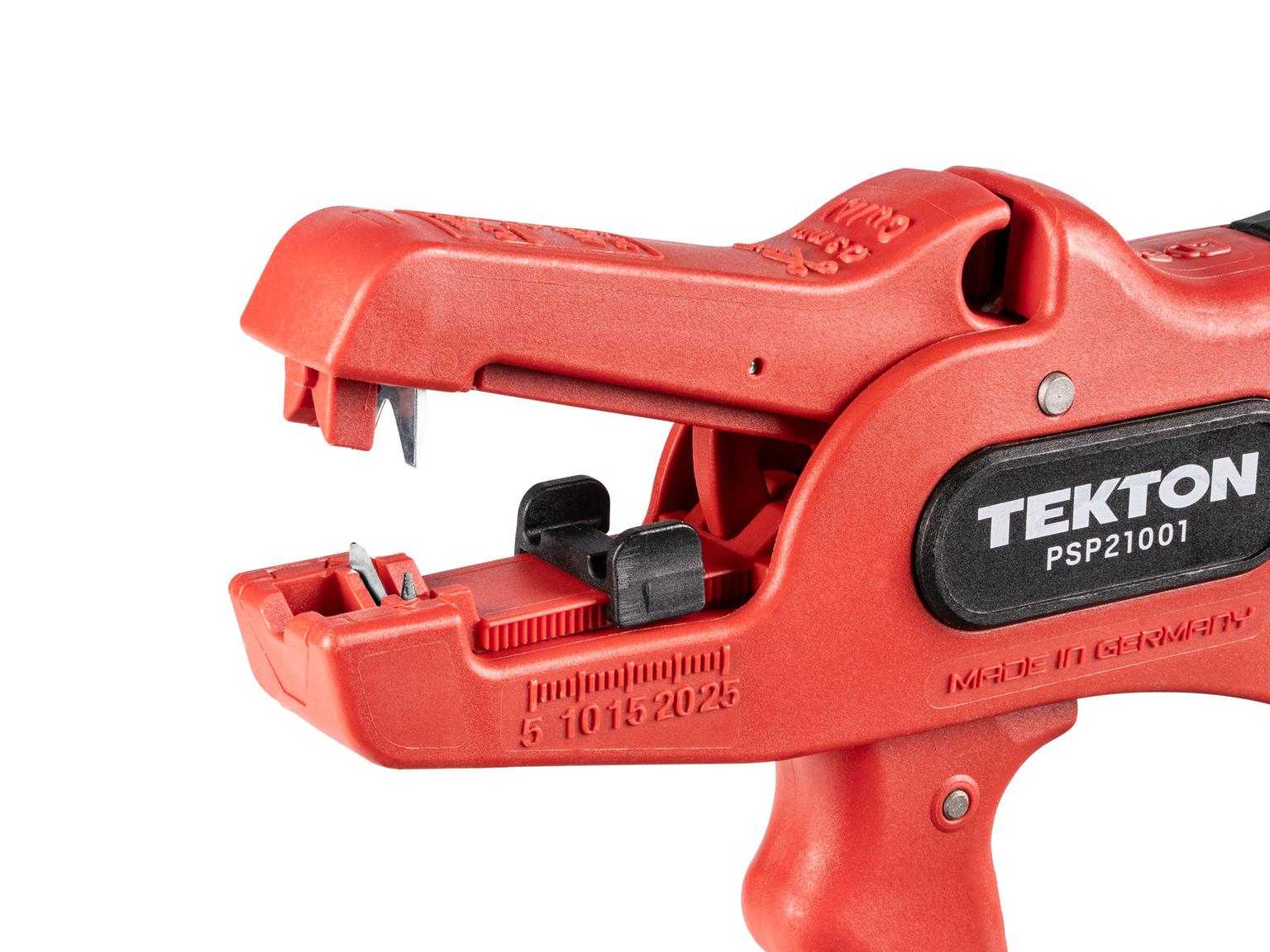 Closeup view of Tekton wire strippers. Item #PSP21001