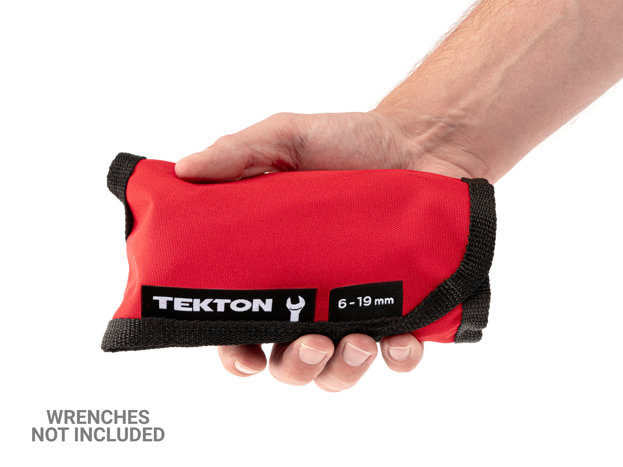 Red stubby combination wrench pouch. Canvas material. Marked with sizes (6-19 mm). OTP21206.