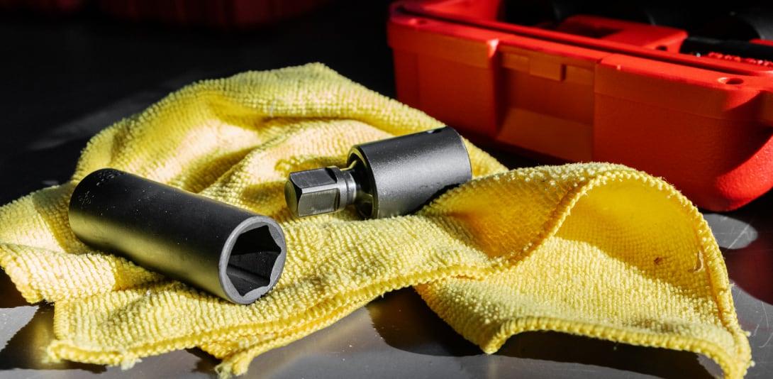 Which is better? 6-point versus 12-point sockets and wrenches
