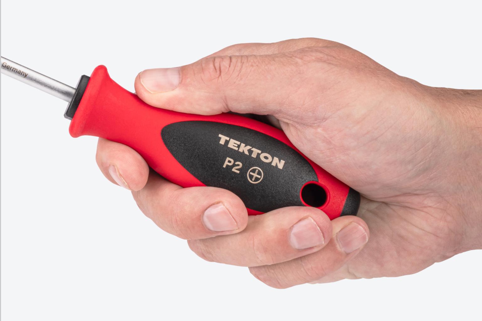 A hand holding a Tekton P2 screwdriver #DWP00302