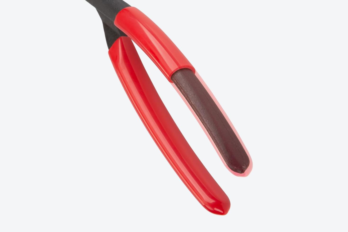 Image of the handles of the pliers