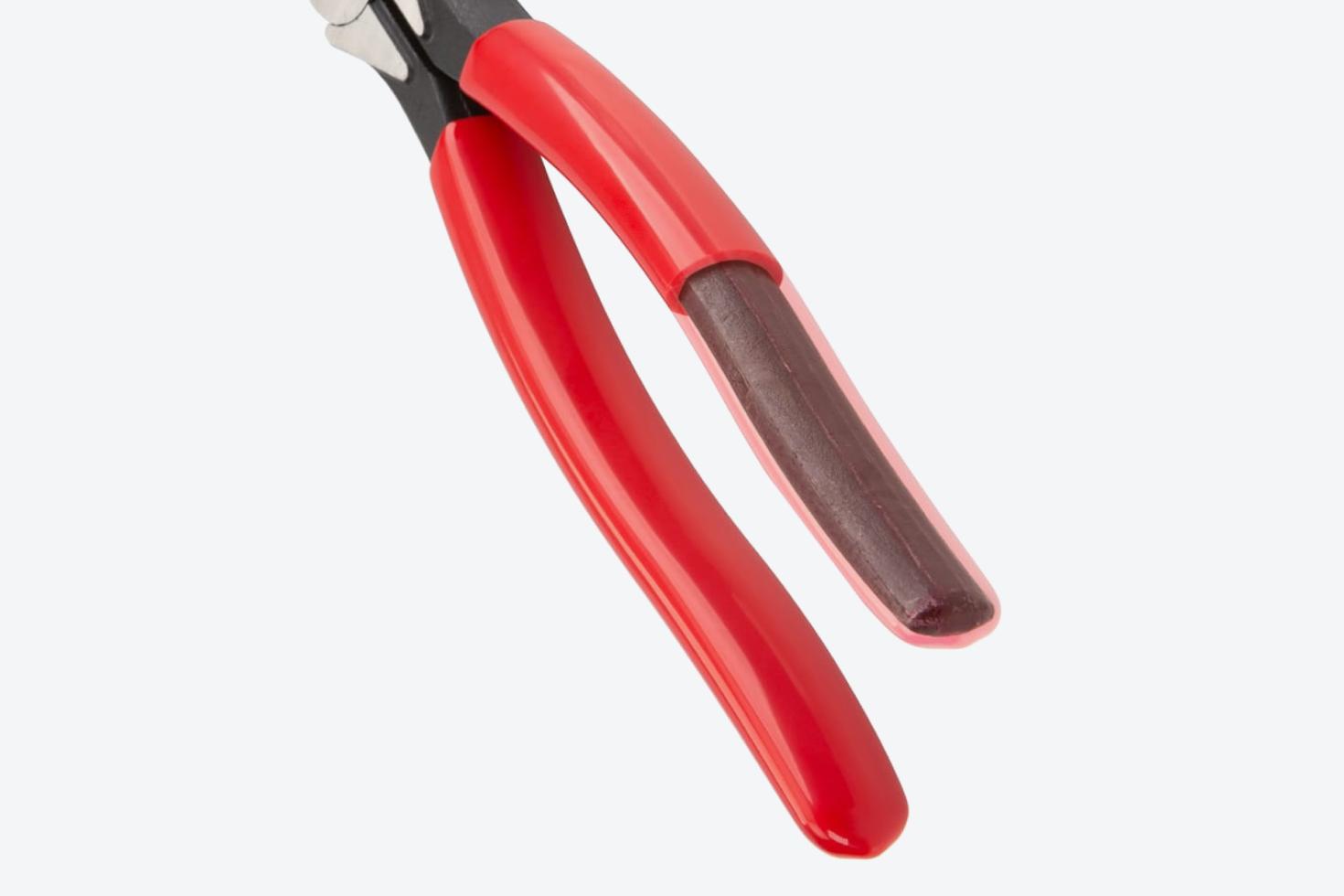 Image of the handles of the pliers