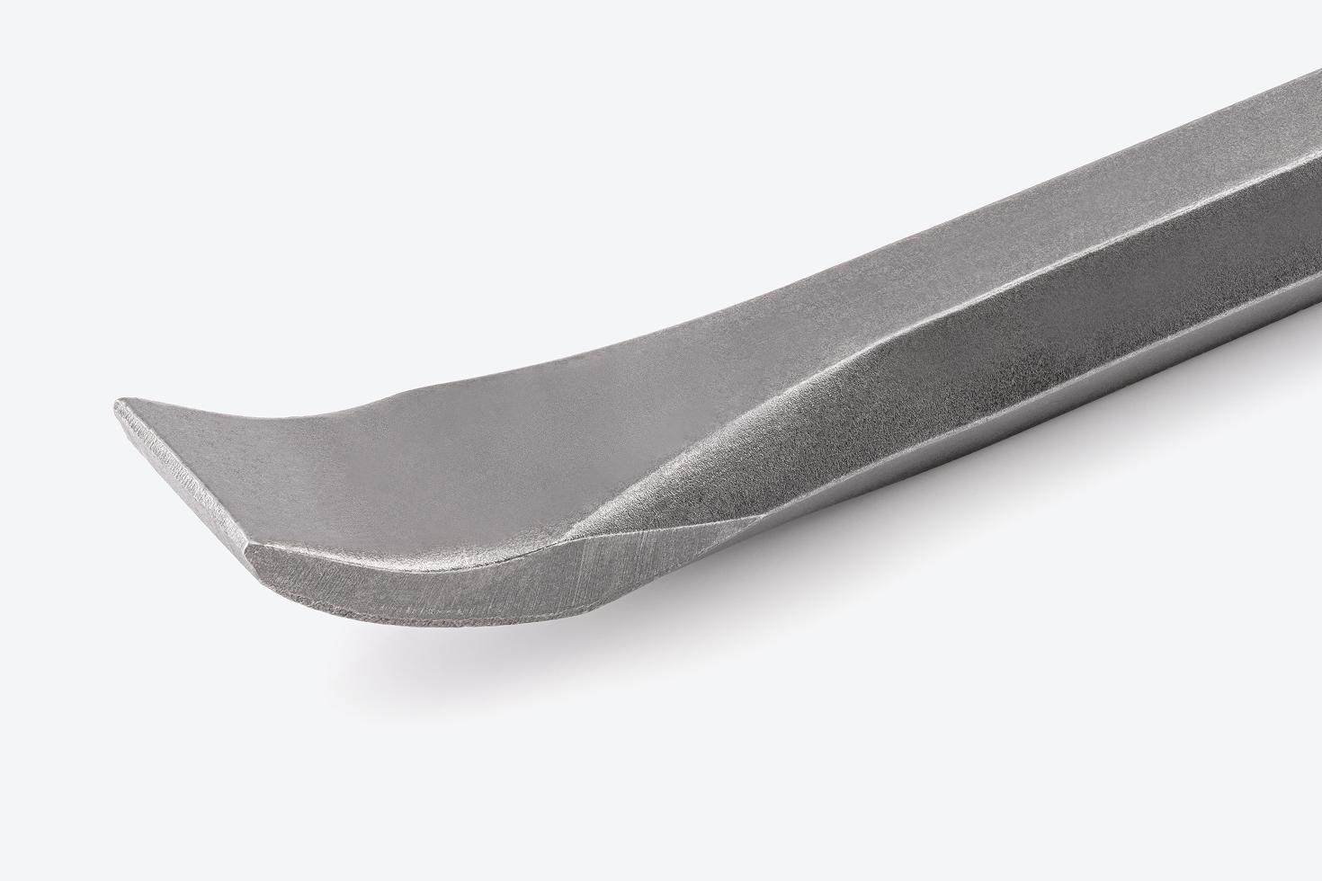 Close-up image of the end of an angled end alignment pry bar.
