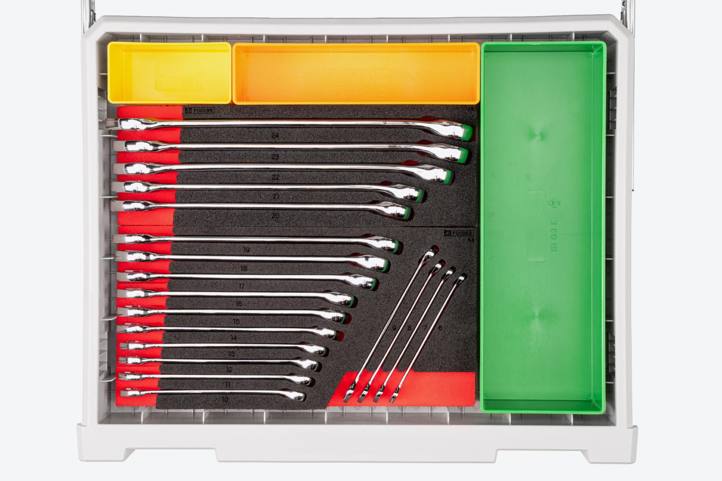 Top-down view of the metric wrenches drawer