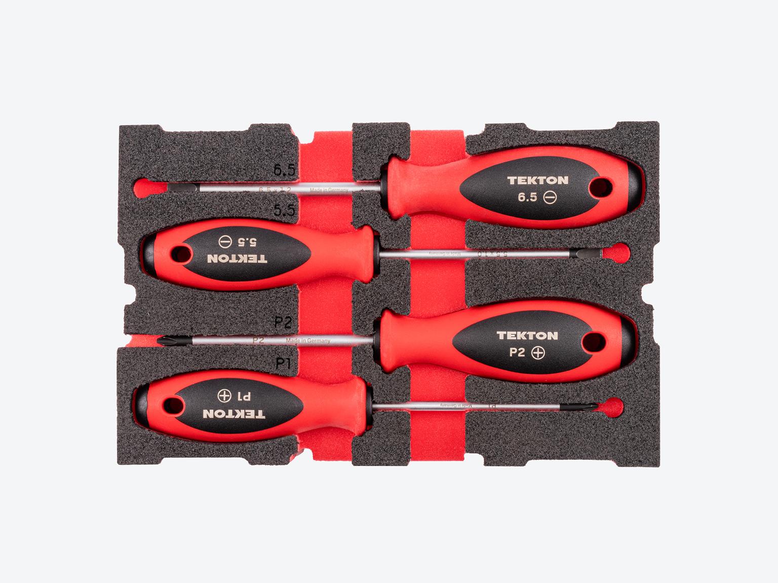 Phillips and metric slotted screwdrivers in red and black foam. Tekton set #DWZ90604.