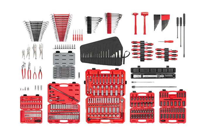 Tekton's automotive tool set bundle pieces.